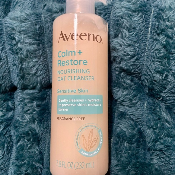 New Aveeno skincare bundle - Picture 5 of 5